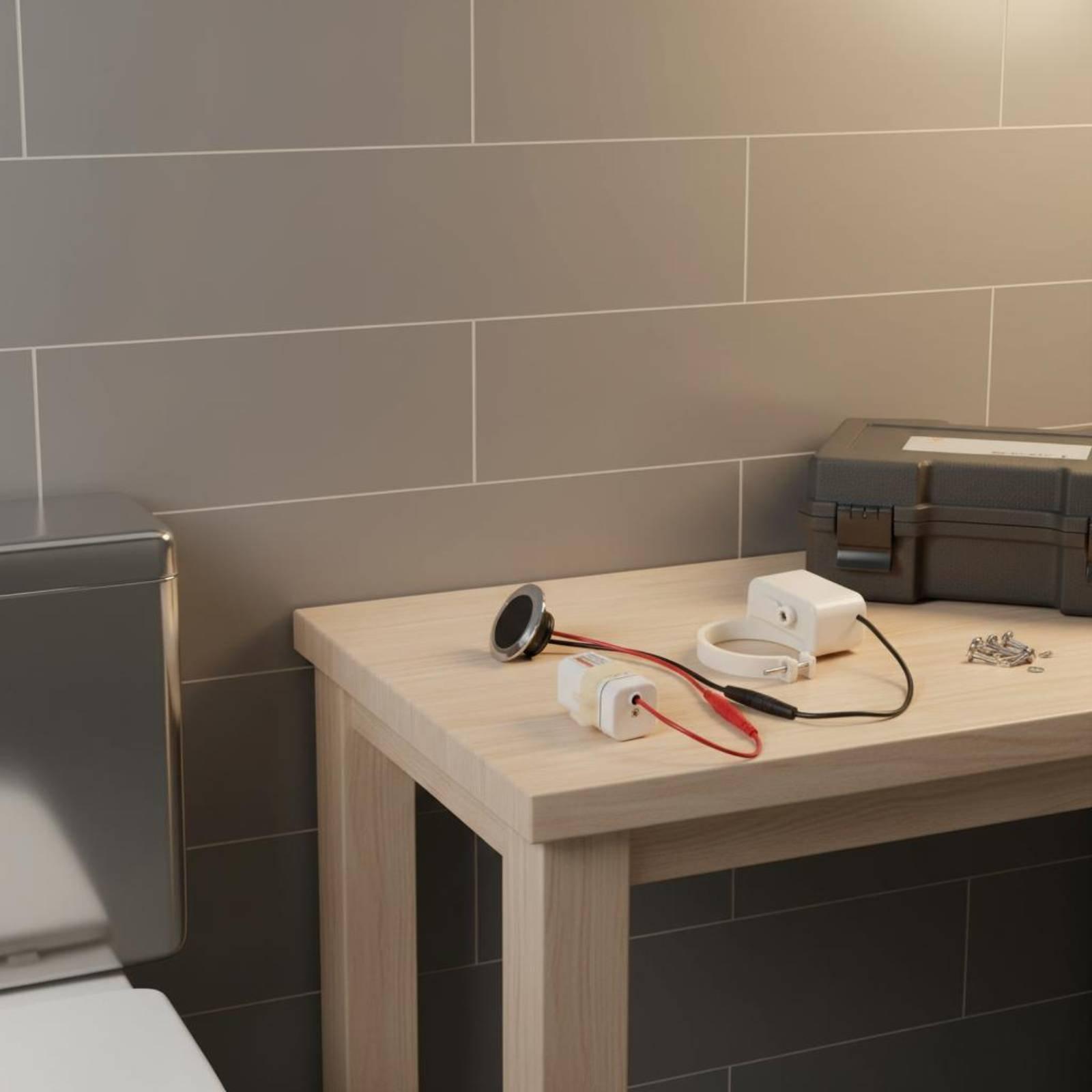 Home Hardware Bathroom Accessories - جهاز تدفق مرحاض ذكي بمستشعر تلقائي،
