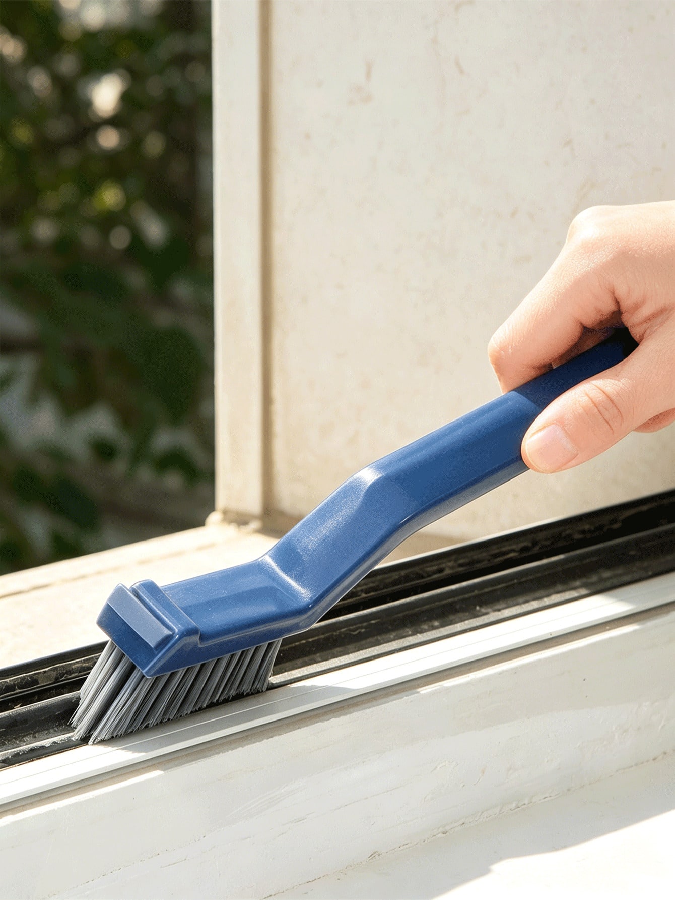 فرشاة متعددة الوظائف لتنظيف جد - مراجعة Home Essentials Bathroom Accessories وسعره